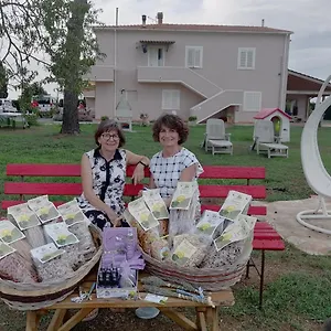 Susanna E Atria Bauernhof